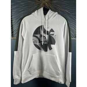 CCM Senior Pullover Men’s Size Small Hoodie F6838 White &‎ Green